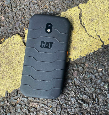 CAT S42: el teléfono inteligente resistente y duradero para entornos difíciles